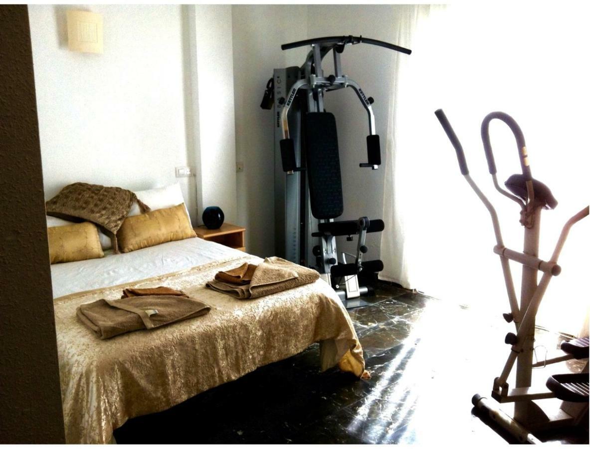 Penthouse With Private Roof Terrace And Jacuzzi Διαμέρισμα Fuengirola Εξωτερικό φωτογραφία